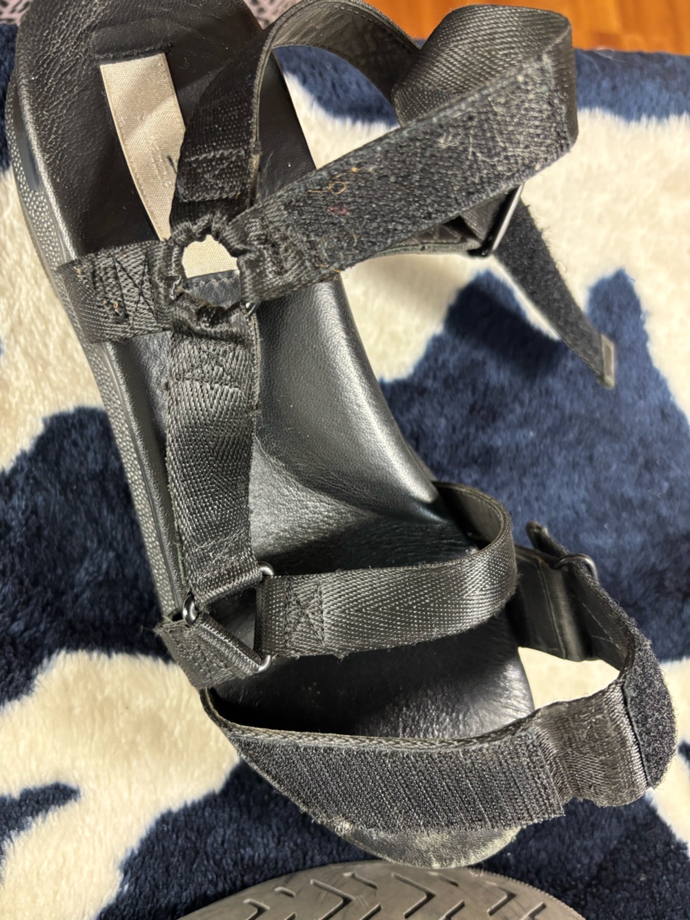 Suzanne Rae Black Nylon Velcro Platform Chunky Sandals Sz 39 or 9 US Strappy - Picture 11 of 12